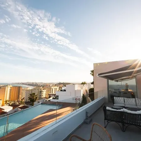 Lovely With Uninterrupted Sea View *