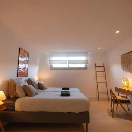 Lovely With Uninterrupted Sea View Villa
